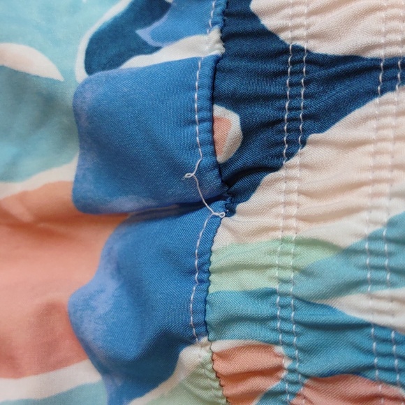 NWT Old Navy XXL Geo Print Stretch Tech Quick Dry Shorts - Picture 16 of 16